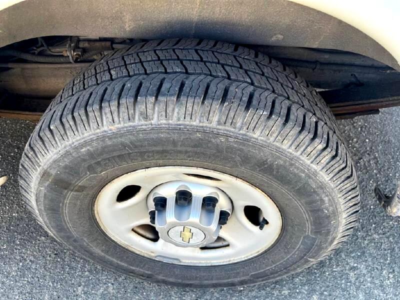 Chevrolet Express 2500 Cargo 2012