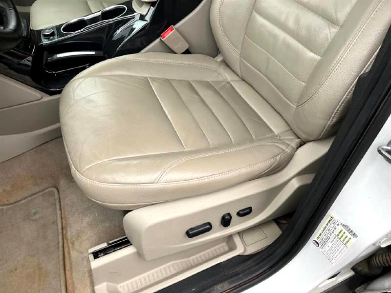 Ford Escape Titanium 4WD 2015