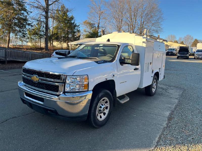 2012 Chevrolet Silverado 3500 Chassis Cab Work Truck's photo