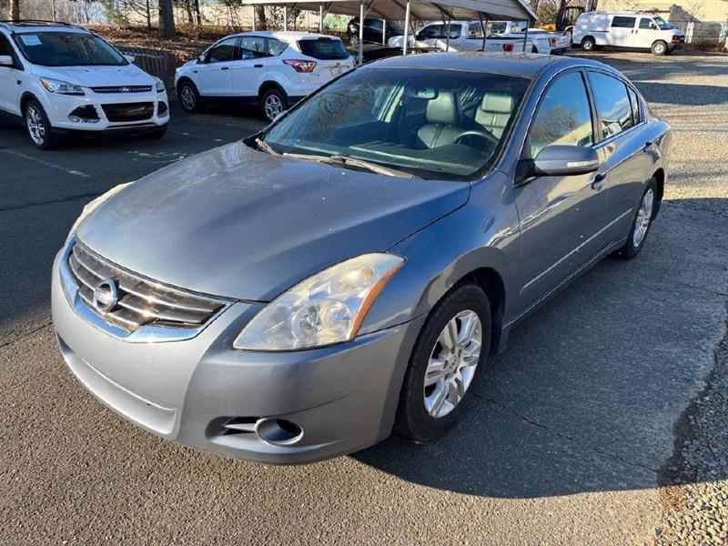 Nissan Altima 2.5 S 2010