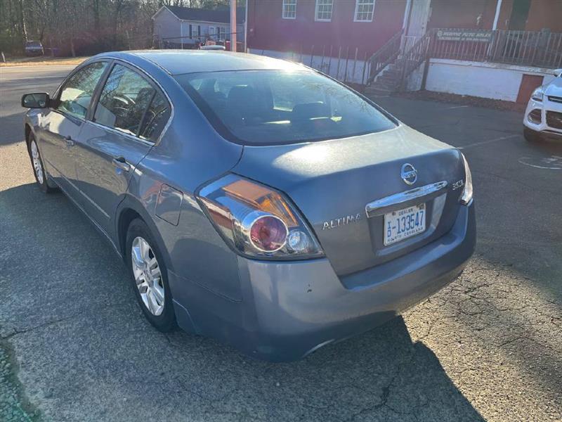 Nissan Altima 2.5 S 2010