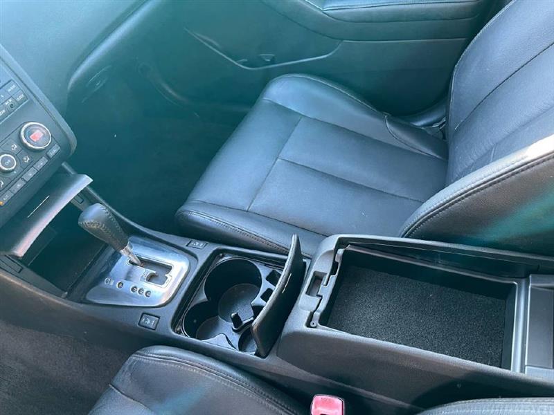 Nissan Altima 2.5 S 2010