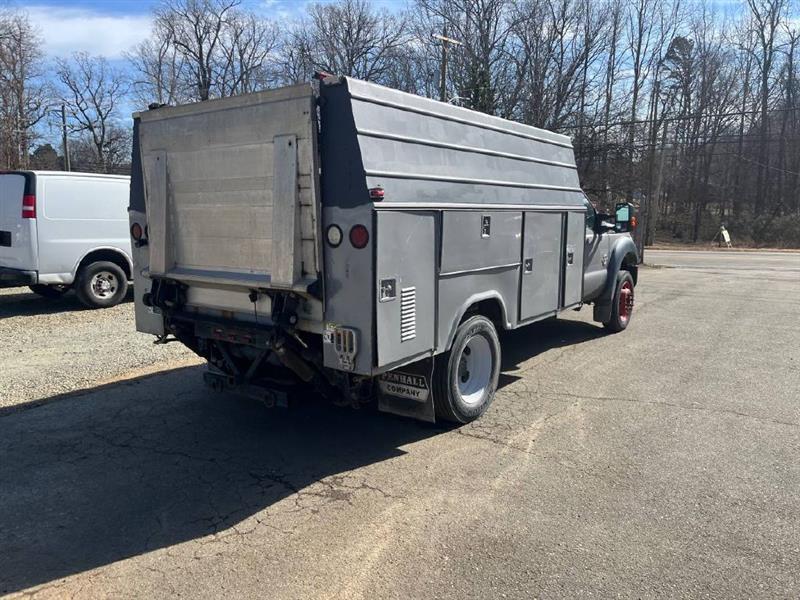 Ford F-550 Regular Cab DRW 2WD 2015