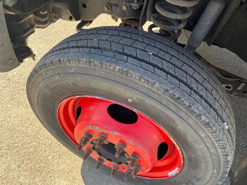 Ford F-550 Regular Cab DRW 2WD 2015