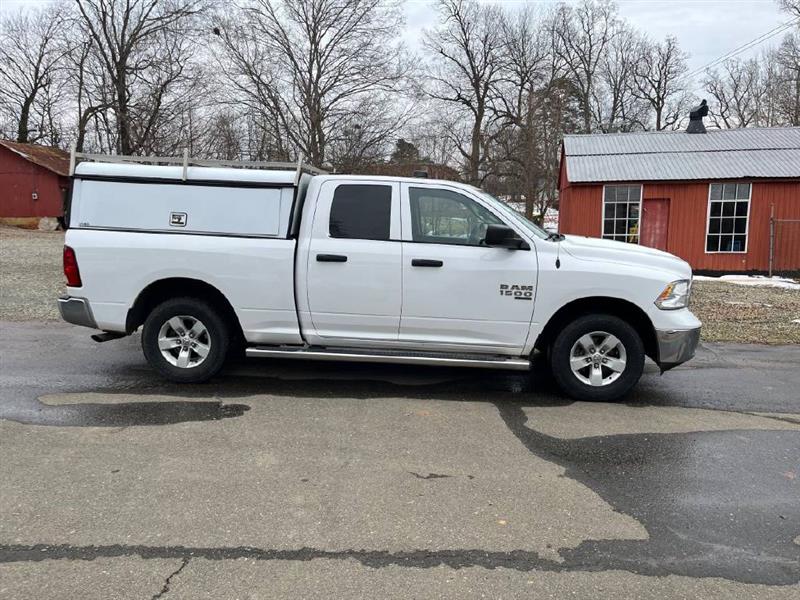 RAM 1500 Classic Tradesman Quad Cab 4WD 2020