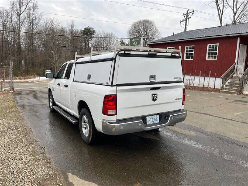 RAM 1500 Classic Tradesman Quad Cab 4WD 2020