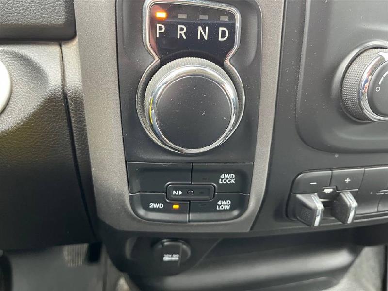 RAM 1500 Classic Tradesman Quad Cab 4WD 2020