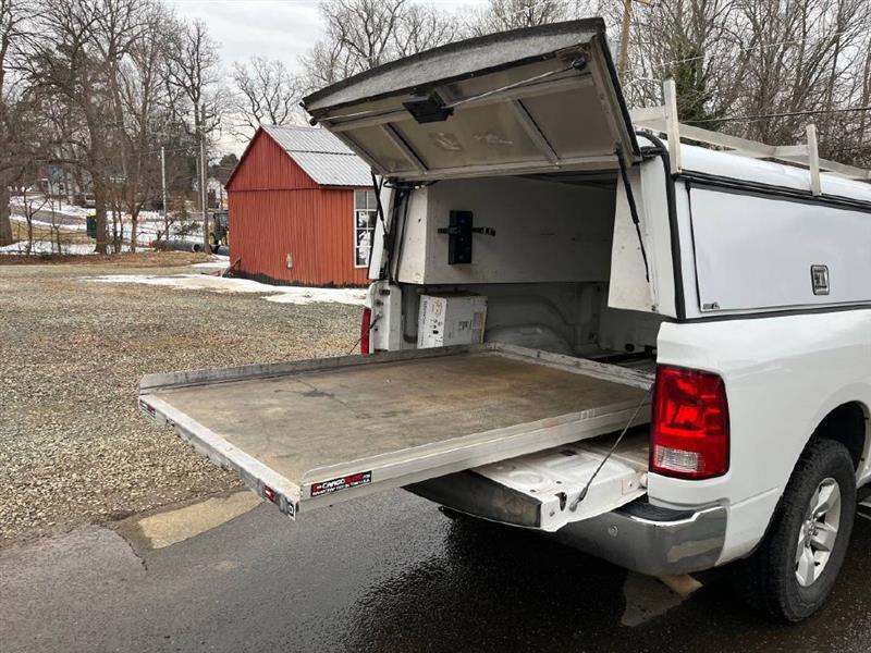 RAM 1500 Classic Tradesman Quad Cab 4WD 2020