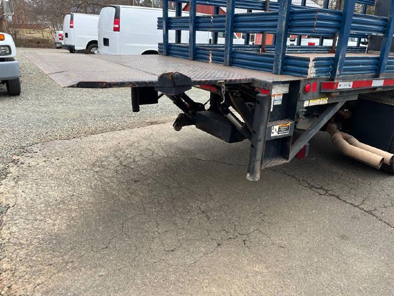 Ford F-550 Regular Cab DRW 2WD 2013