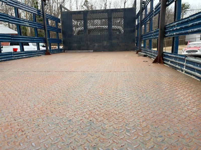 Ford F-550 Regular Cab DRW 2WD 2013