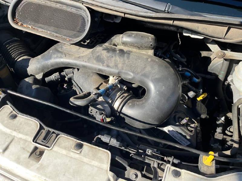 Ford Transit 150 Van Low Roof 60/40 Pass. 130-in. WB 2019