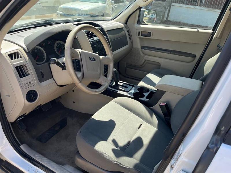 Ford Escape XLS 4WD AT 2009