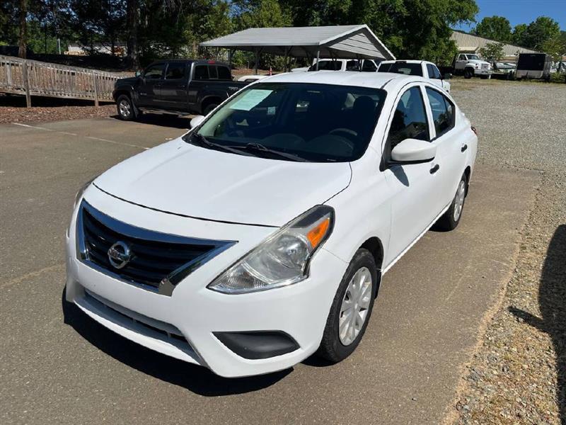 2018 Nissan Versa Sedan S Plus