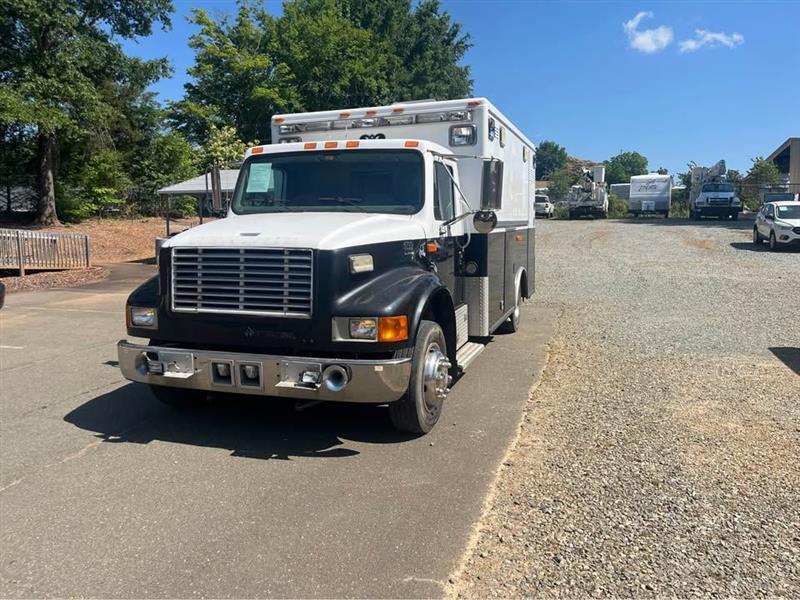 International 4700  1999