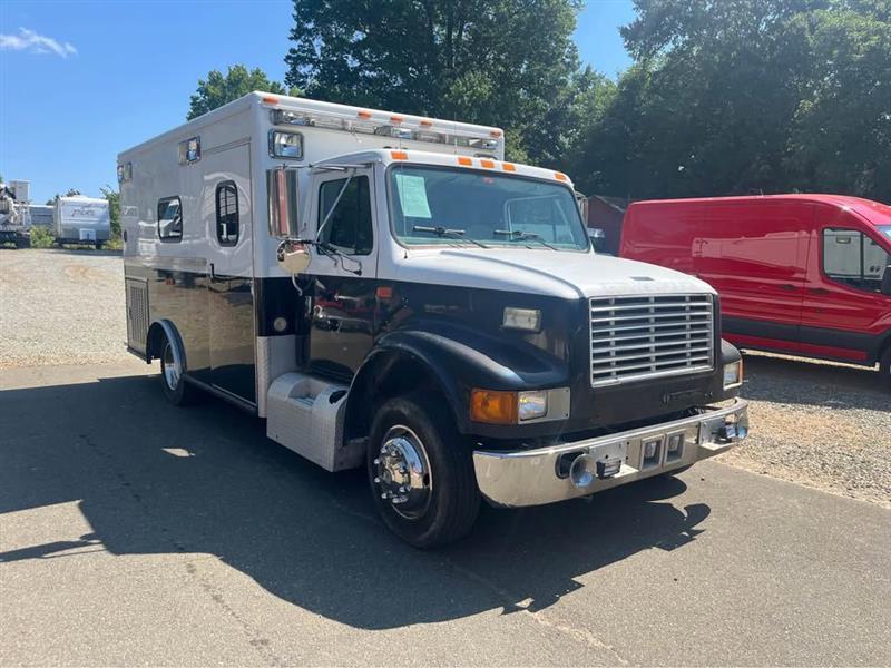 International 4700  1999