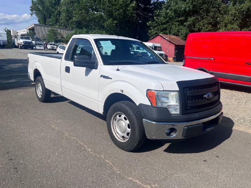 Ford F-150 XL 8-ft. Bed 2WD 2014