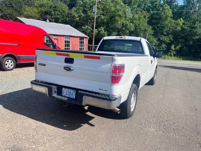 Ford F-150 XL 8-ft. Bed 2WD 2014
