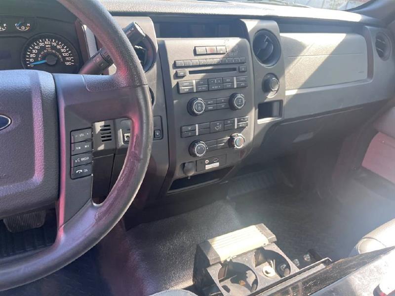 Ford F-150 XL 8-ft. Bed 2WD 2014