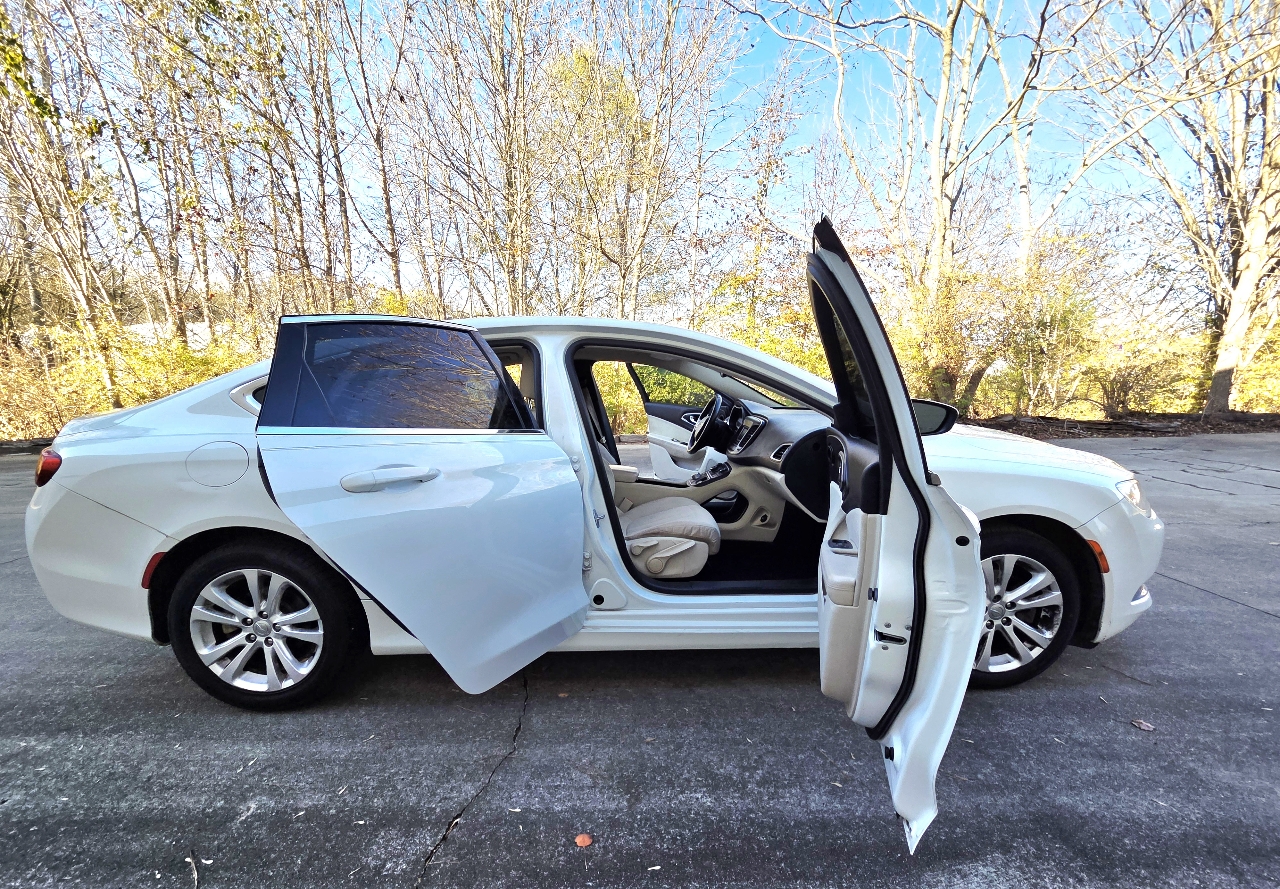 Chrysler 200 Limited 2015