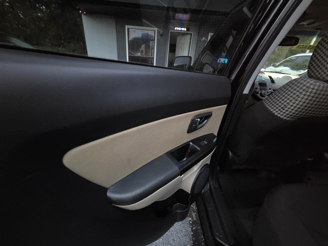 Kia Soul + 2011 Kia Soul + 2011
