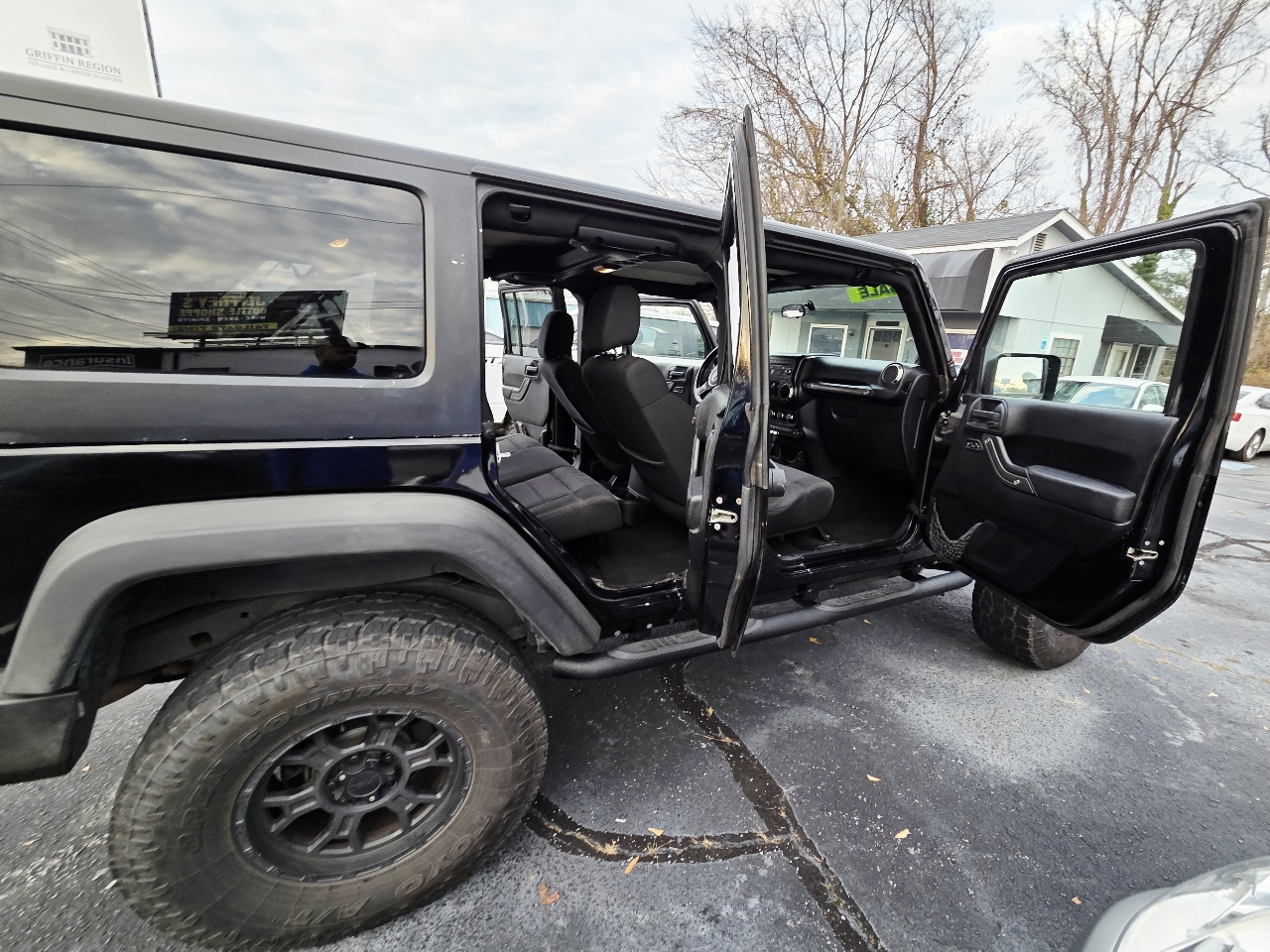 Jeep Wrangler Unlimited Sport 4WD 2011