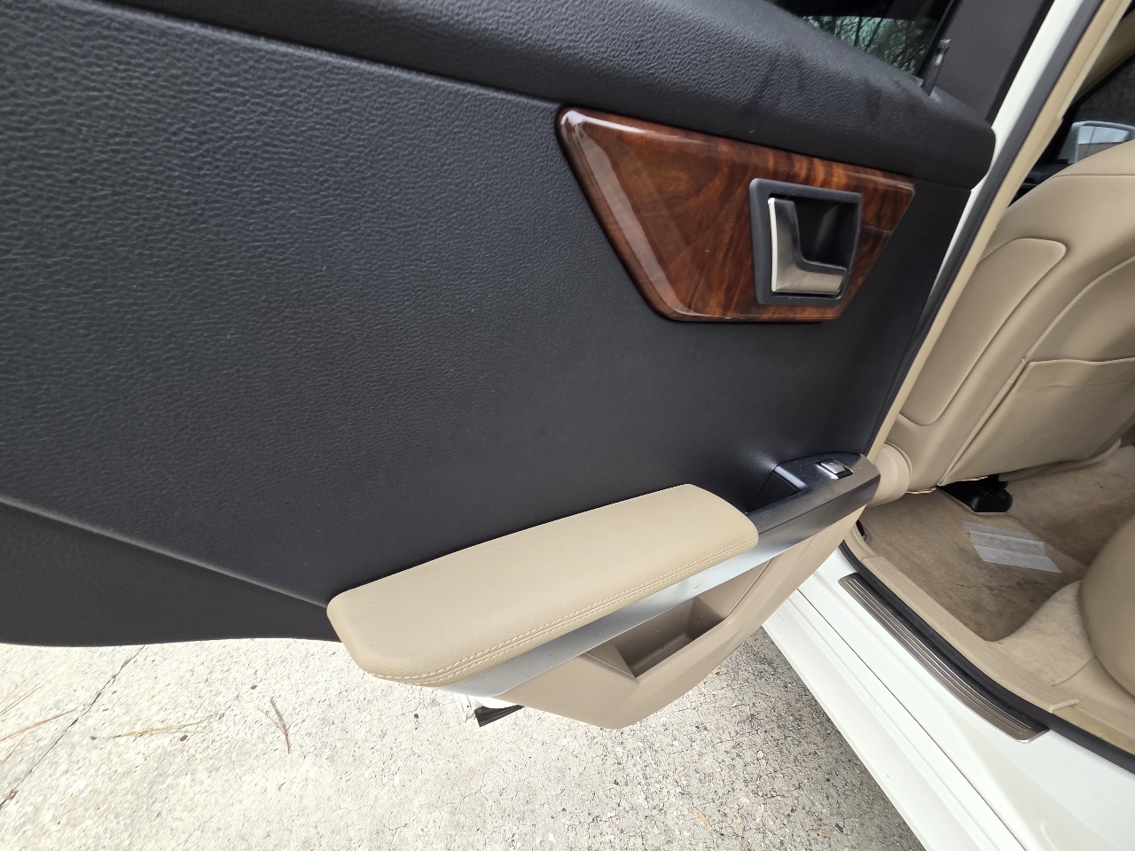 Mercedes-Benz GLK-Class GLK350 4MATIC 2012