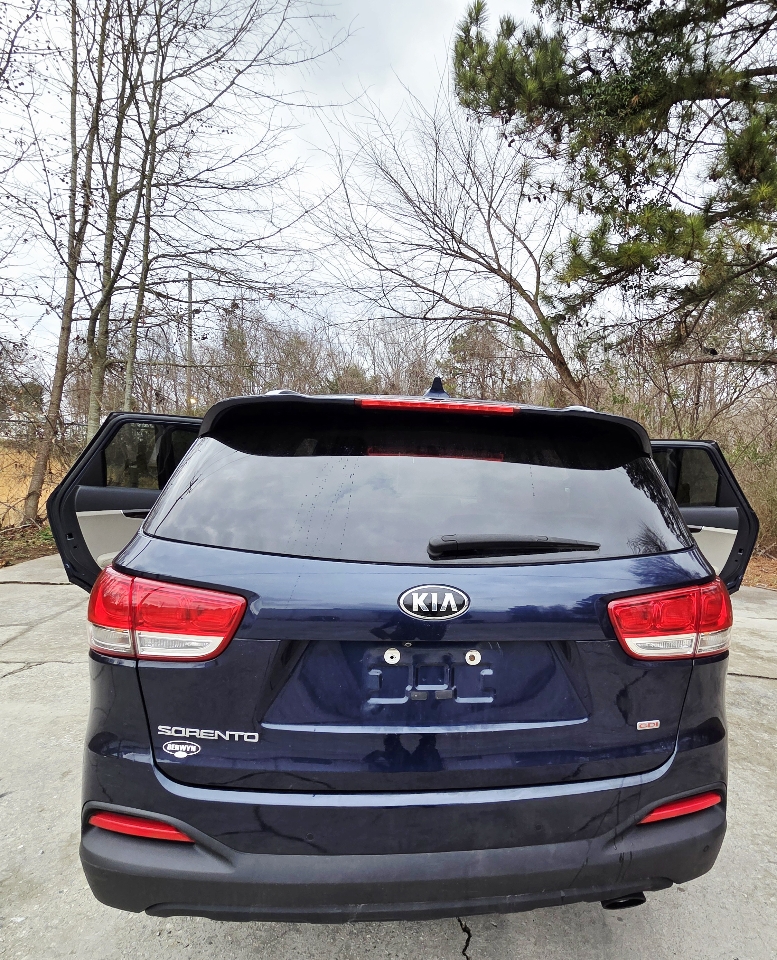 Kia Sorento L 2WD 2017