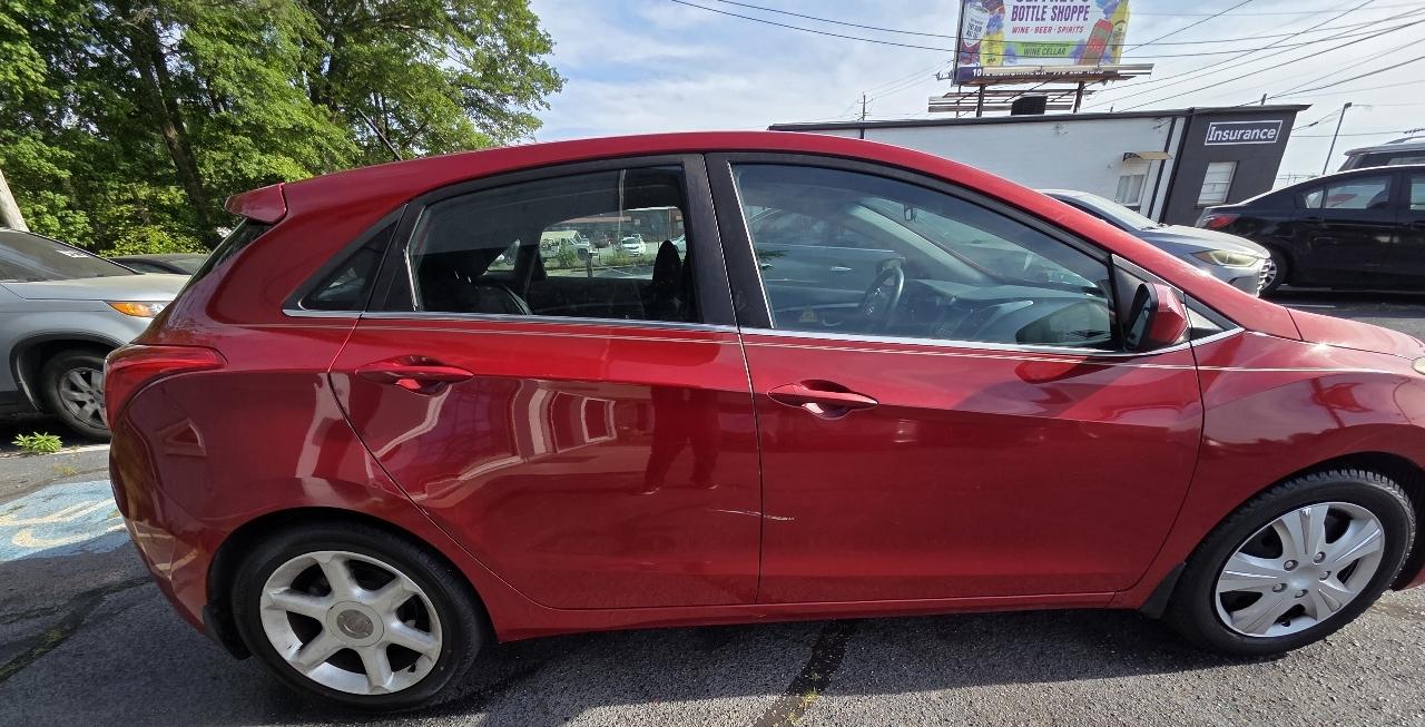 Hyundai Elantra GT A/T 2017