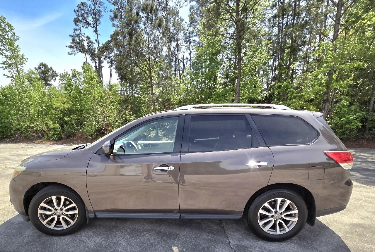 Nissan Pathfinder S 2WD 2016