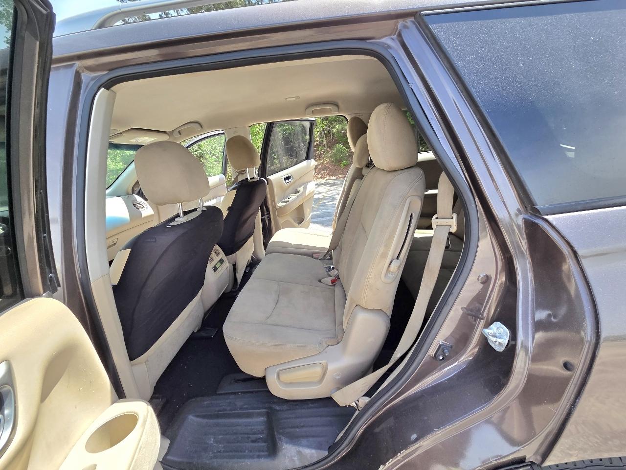 Nissan Pathfinder S 2WD 2016
