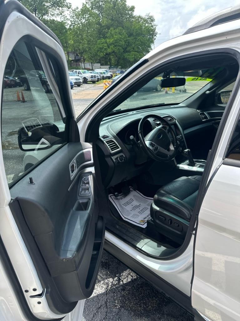 Ford Explorer XLT FWD 2013