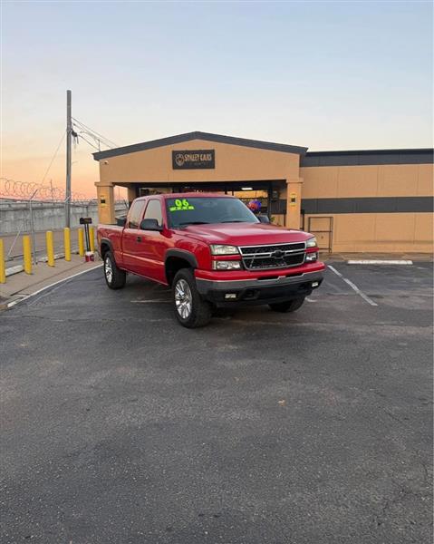 2006 Chevrolet Silverado 1500 LS Ext. Cab 4WD