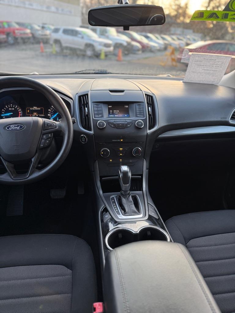 Ford Edge SE FWD 2018