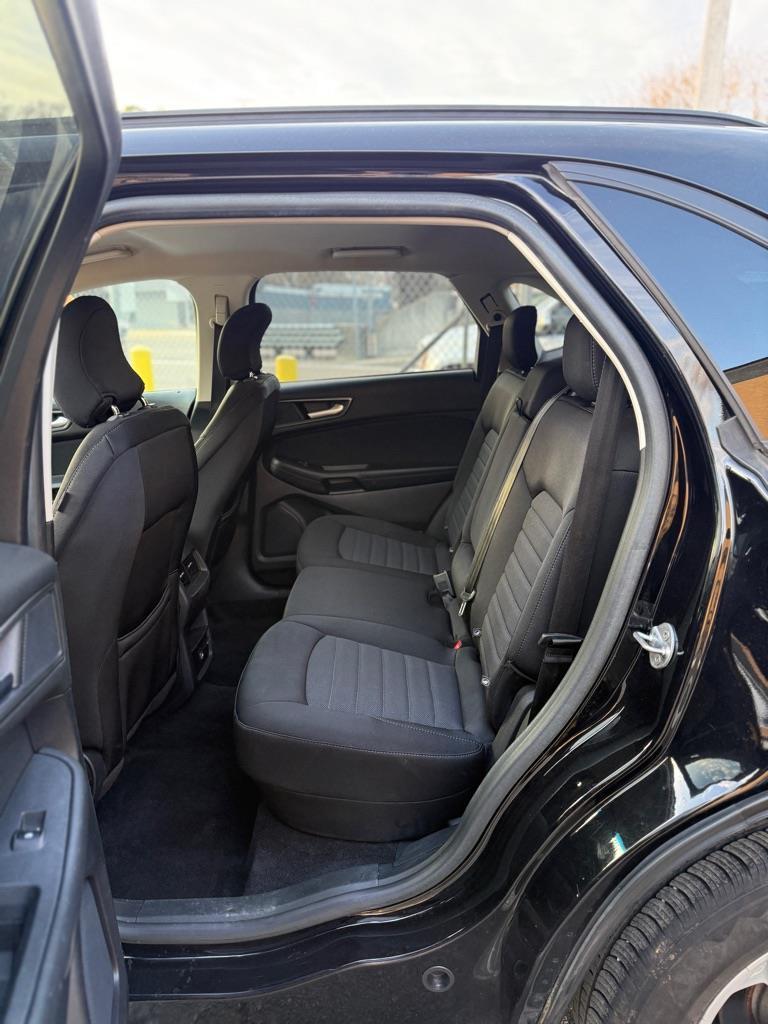 Ford Edge SE FWD 2018