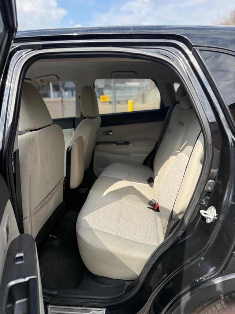 Mitsubishi Outlander Sport 2.0 ES 5M 2018