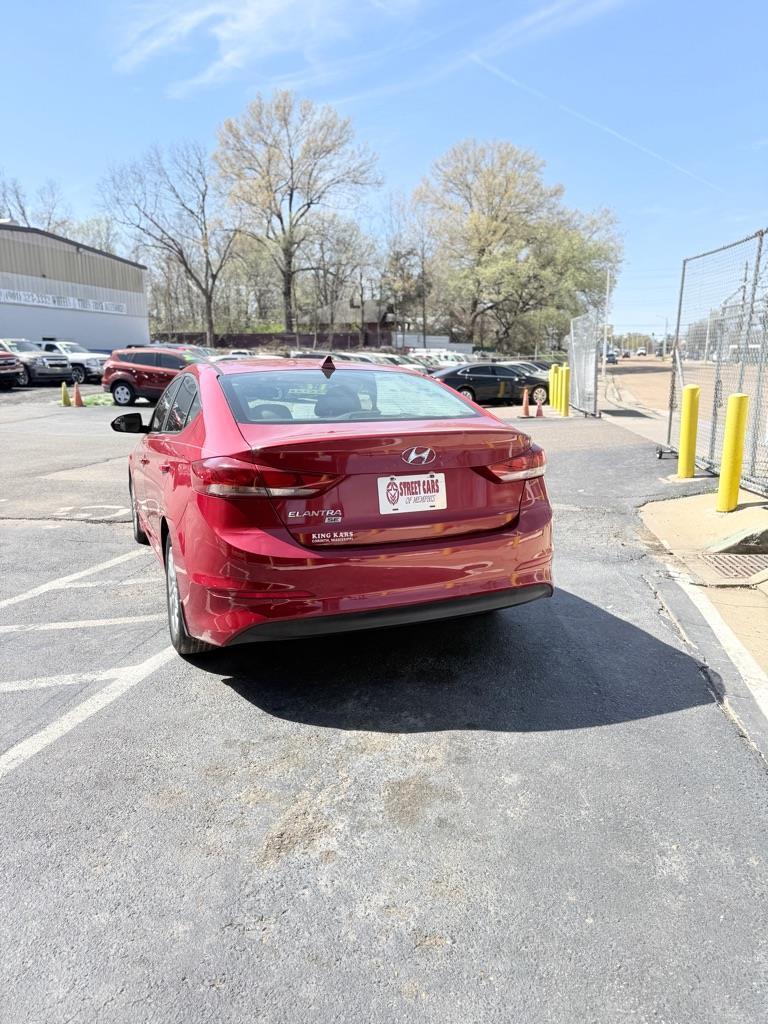 Hyundai Elantra SE 6AT 2017