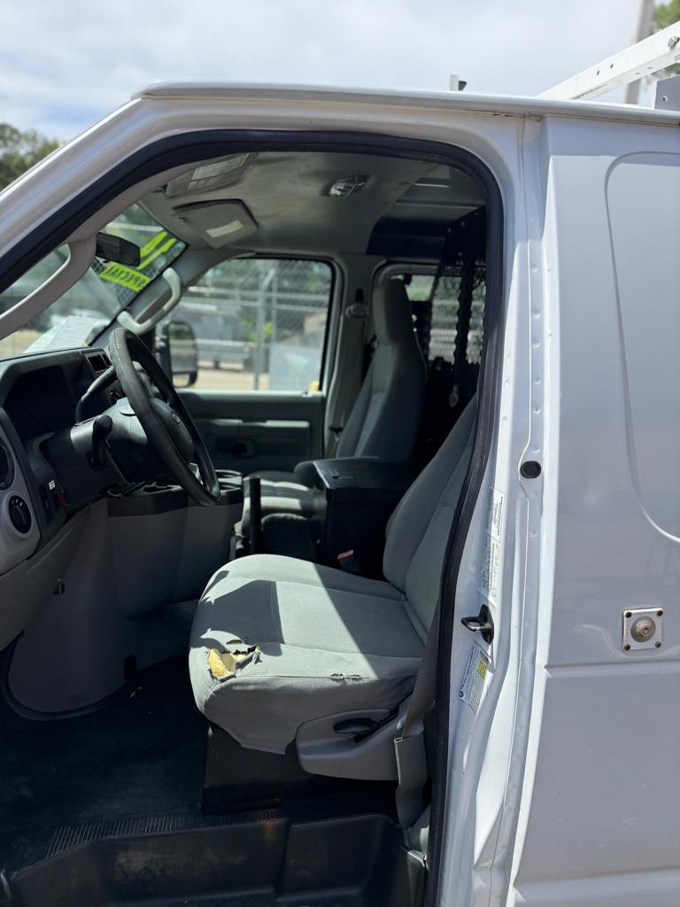Ford Econoline E-150 2014