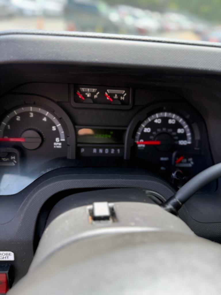 Ford Econoline E-150 2014