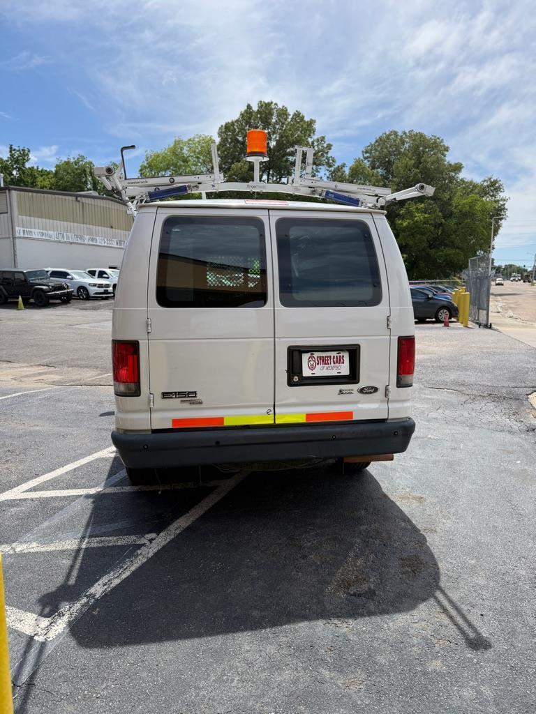 Ford Econoline E-150 2014