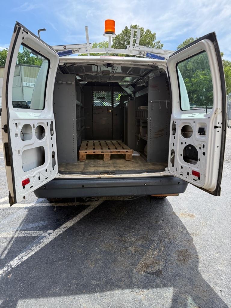 Ford Econoline E-150 2014