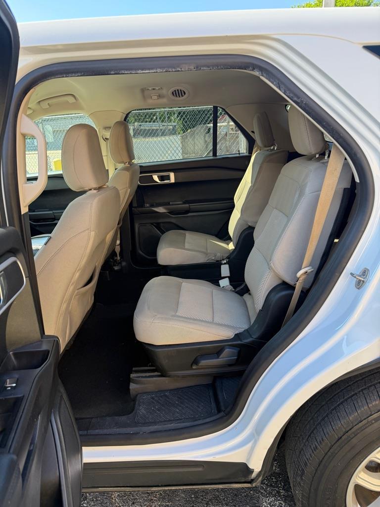 Ford Explorer Base 2021