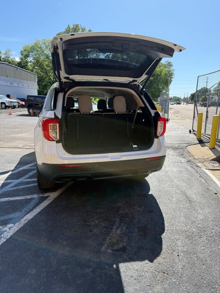 Ford Explorer Base 2021