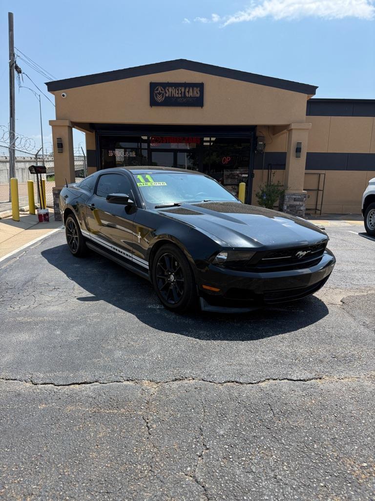 Ford Mustang V6 Coupe 2011