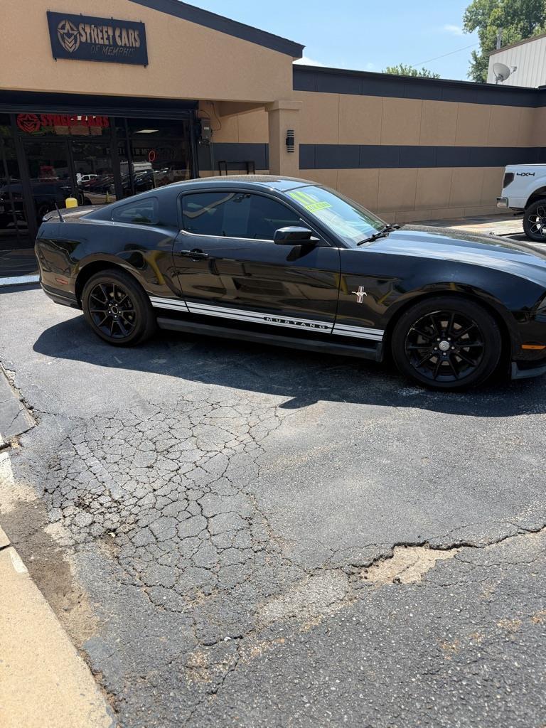 Ford Mustang V6 Coupe 2011