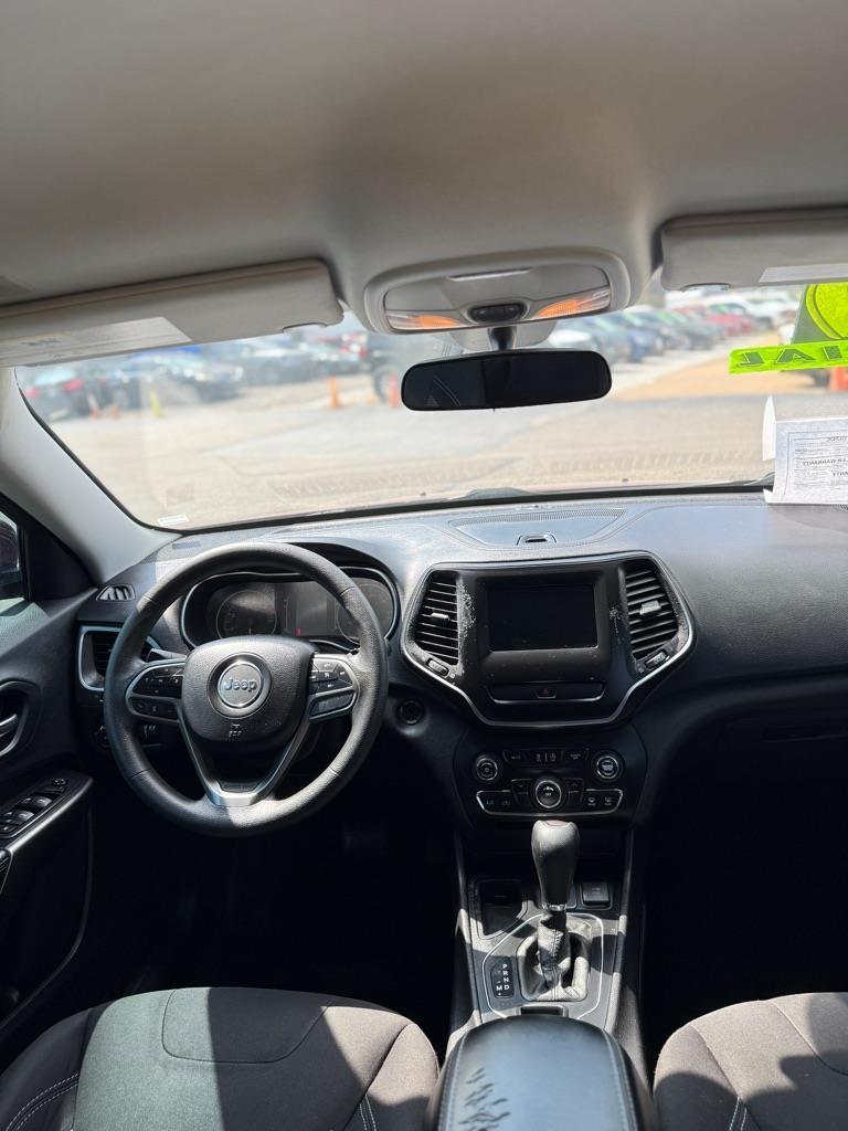 Jeep Cherokee Latitude FWD 2019