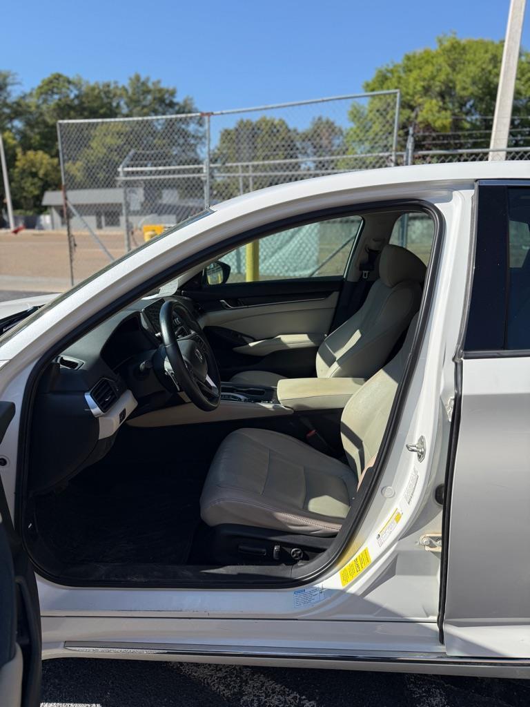 Honda Accord Hybrid EX-L 2019