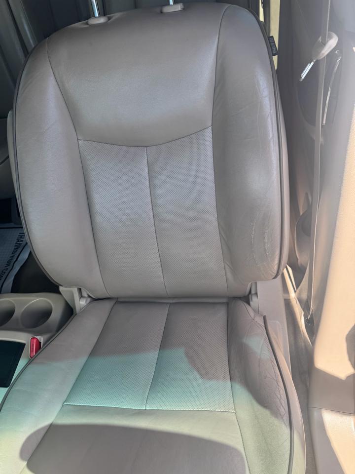Nissan Quest S 2012
