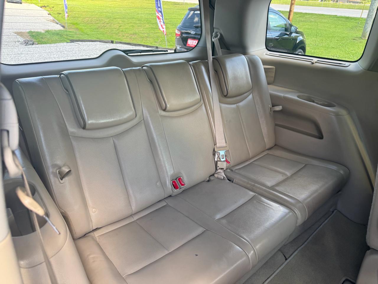 Nissan Quest S 2012