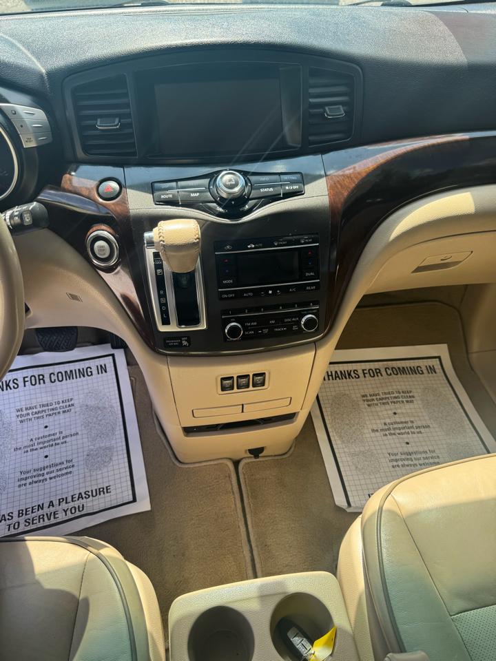 Nissan Quest S 2012