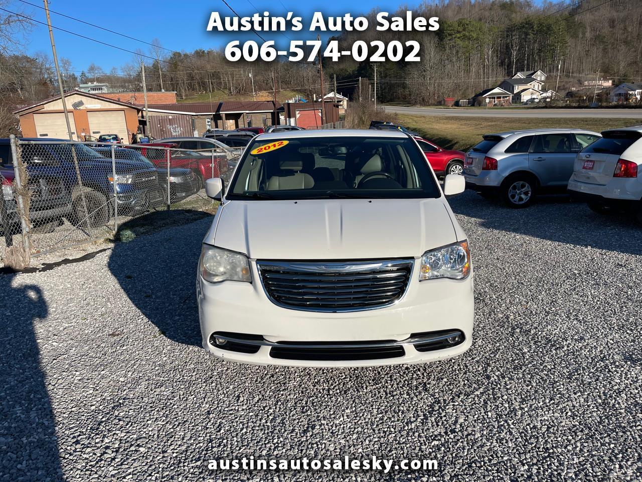 Chrysler Town & Country  2012
